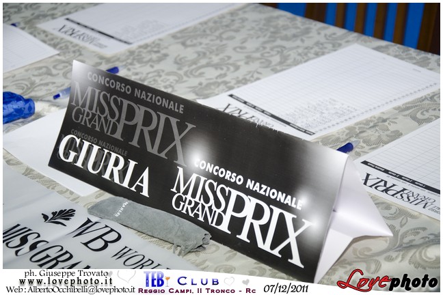 007Teb_Club_Miss Grand Prix_LovePhoto-07122011.jpg